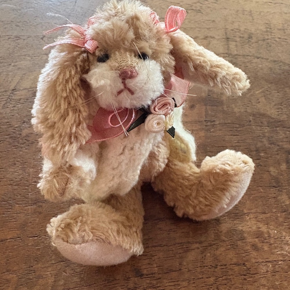Bearington‎ Collection Tan Plush Bunny Rabbit Knit Sweater Pink Bows 5.5 Inch